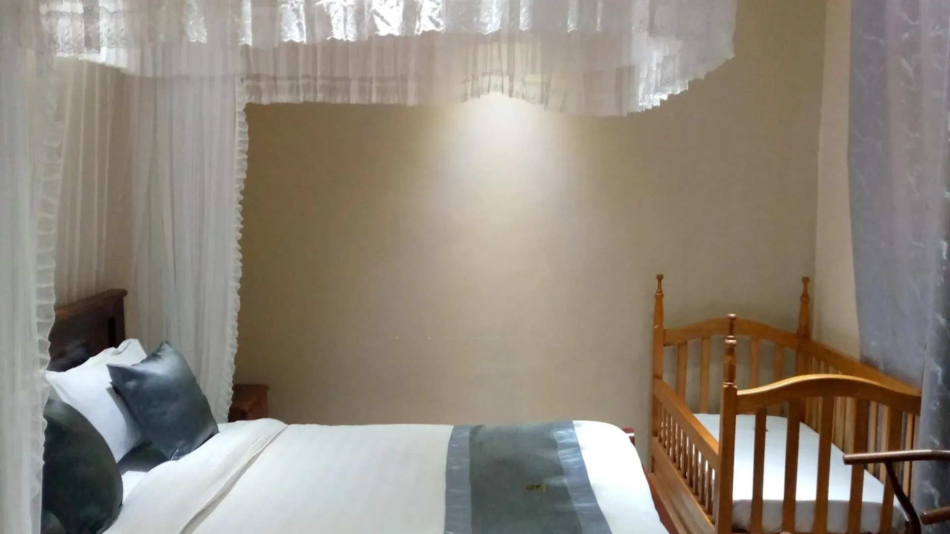 Hotel Zeptan Jinja 3*,  Uganda